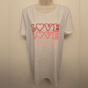 NWT GAP Ladies Heather Gray Short Sleeve T-Shirt With Love Gap Print
